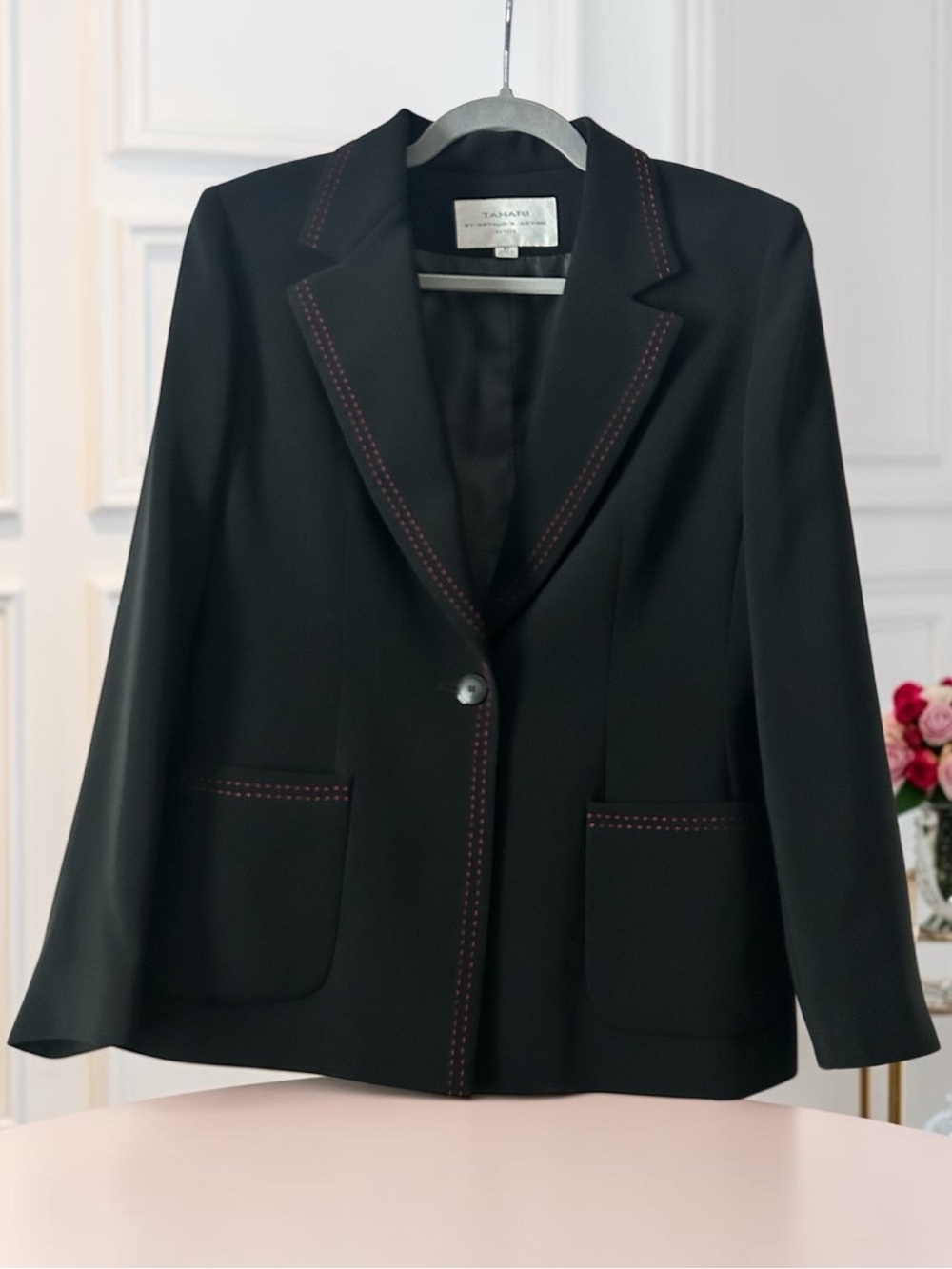 Tahari by Arthur S. Levine Black Blazer Red Stitching Size 8P
